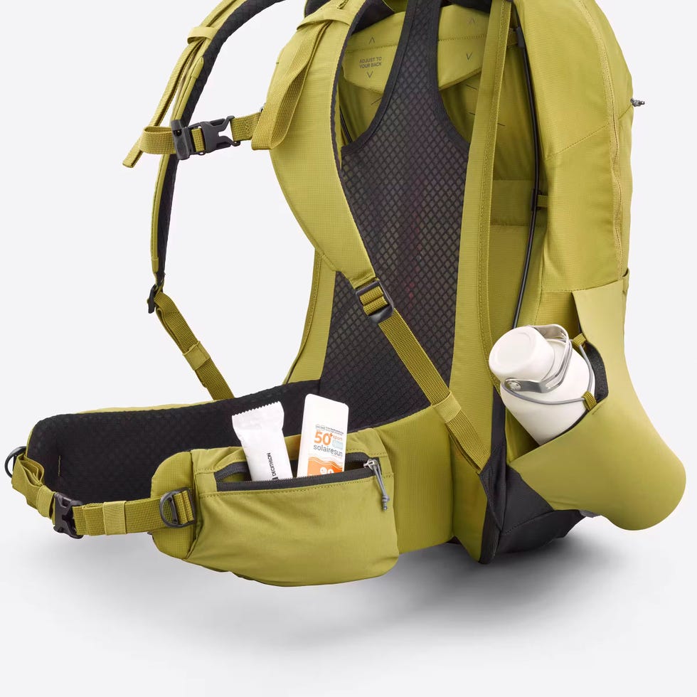 mochila quechua mh500 de decathlon para hacer el camino de santiago