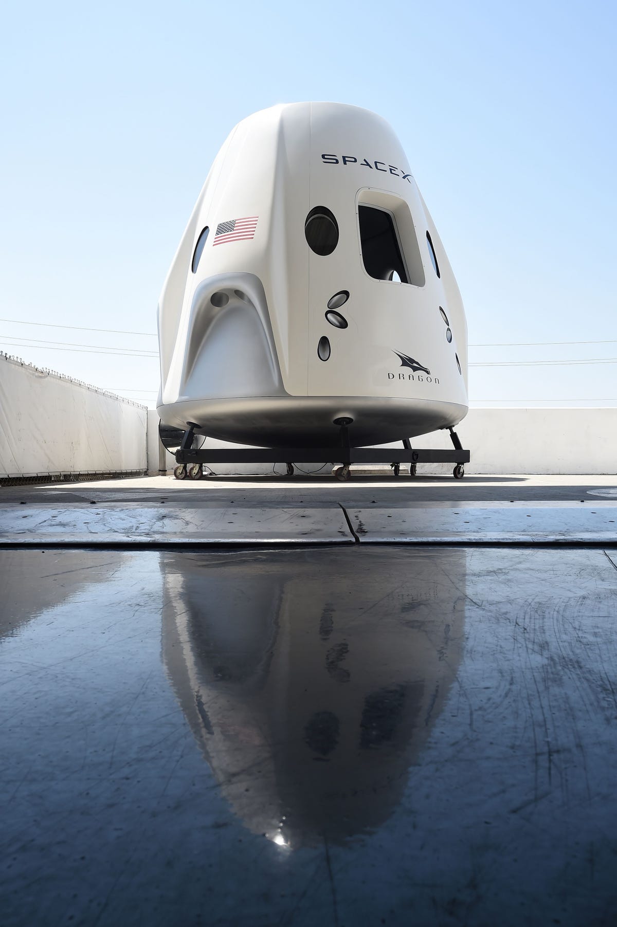 SpaceX's Explosive 'Anomaly' Could Delay the U.S.'s Return To Crewed ...