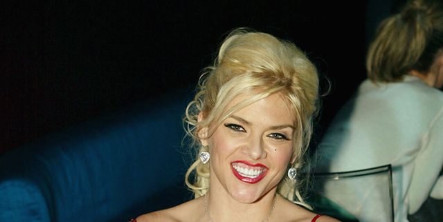 Model and actress the late Anna Nicole Smith faced her oops moment