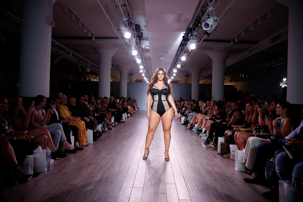 Plus-size Ashley Graham ate takeaway before strutting her stuff in