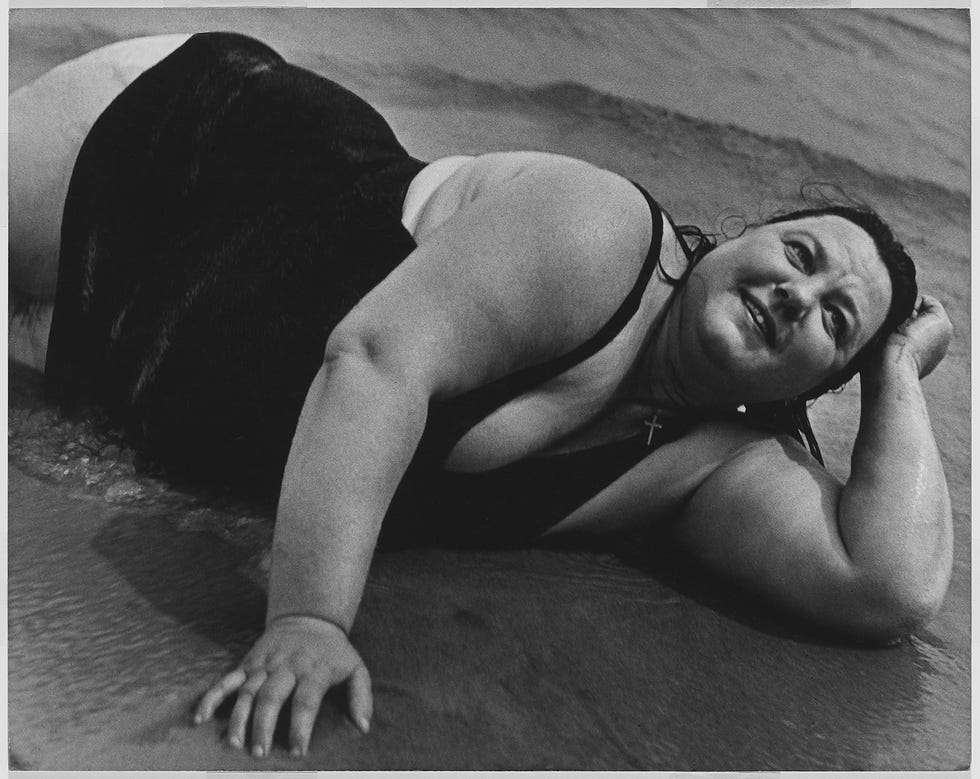 Lisette Model, Coney Island Bather, donna costume