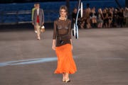 tory burch ss23 runway show