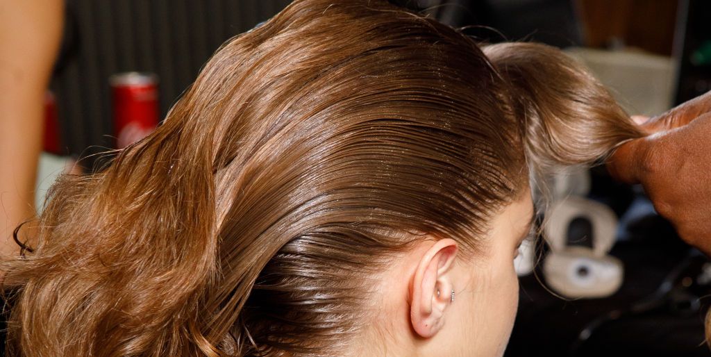 Les cheveux de la cire Stick pour Strong Hair Styling Utilisation