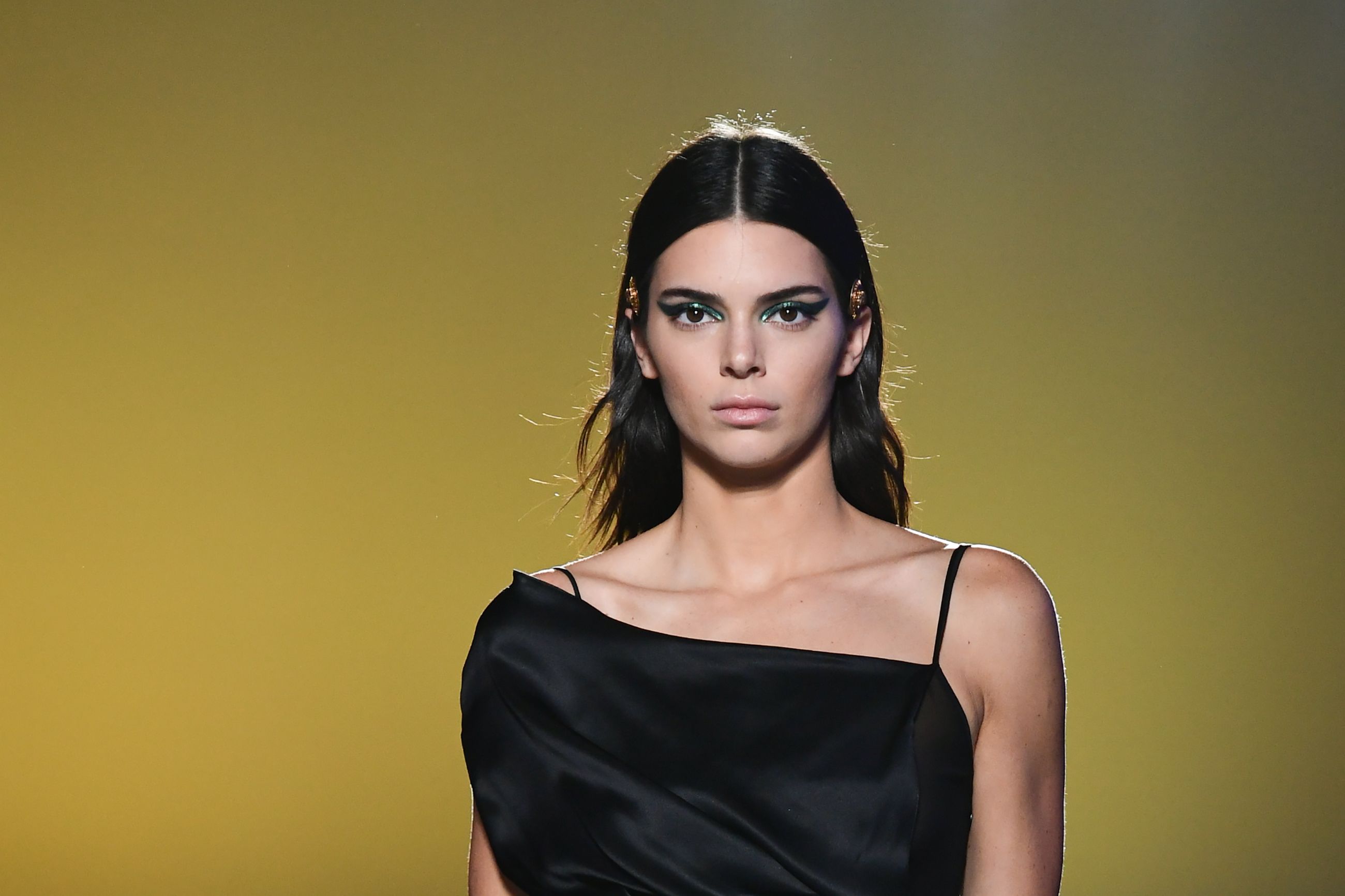 Kendall Jenner Put a Supermodel Spin on Stealth Wealth Style With Her  Latest Look