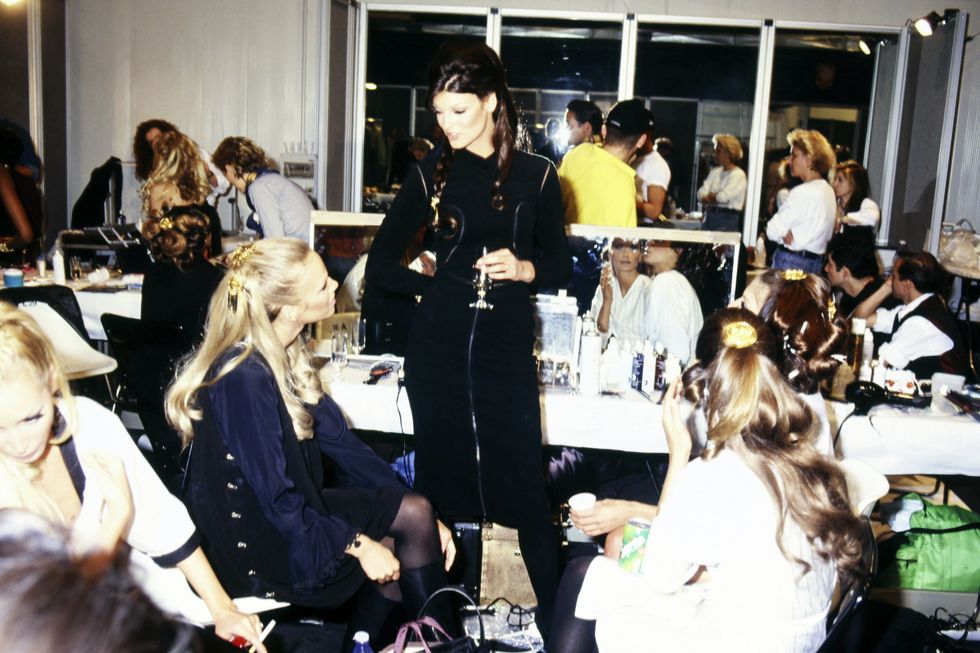 gianni versace fall 1992 ready to wear runway show backstage 11 mar 1992