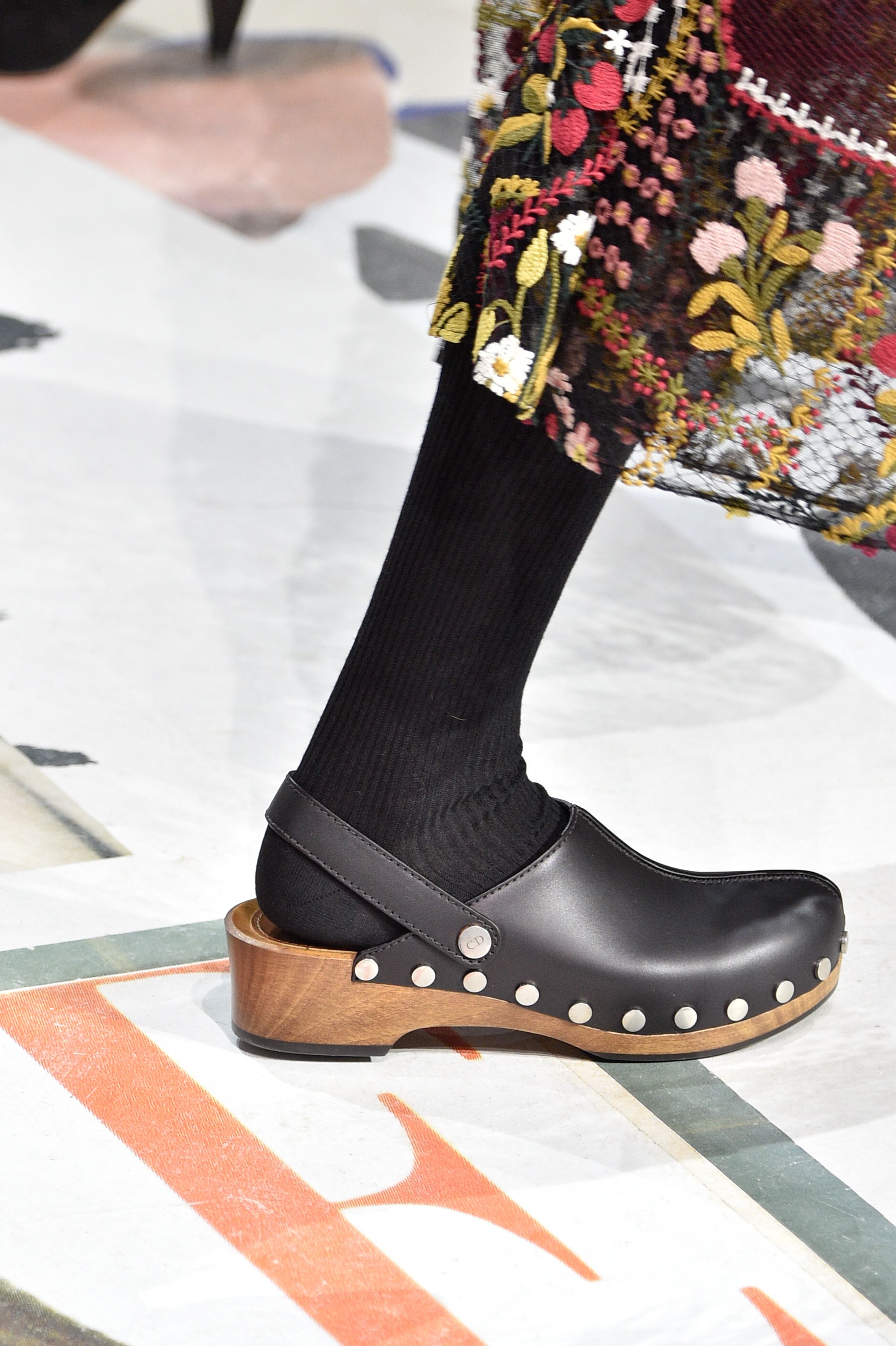 Clogs Are The Sleeper Hit Shoe Trend Of The Season