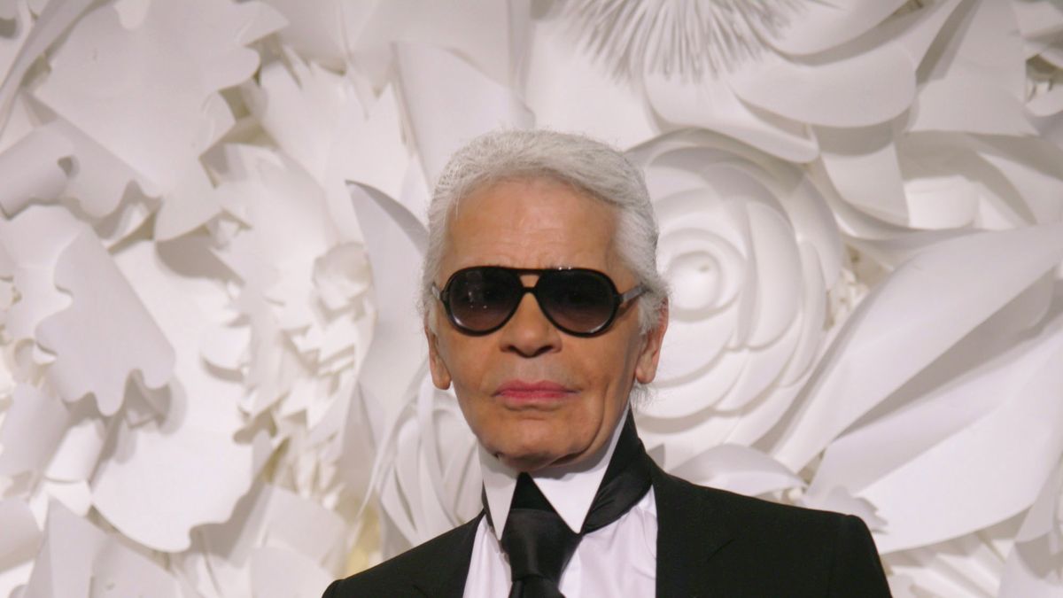 preview for How Karl Lagerfeld Became a Fashion Legend