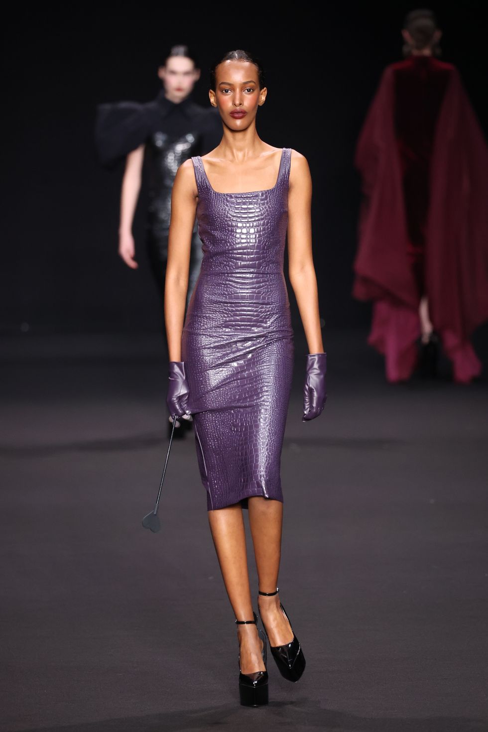 chiara boni la petite robe runway milan fashion week womenswear fallwinter 2024 2025