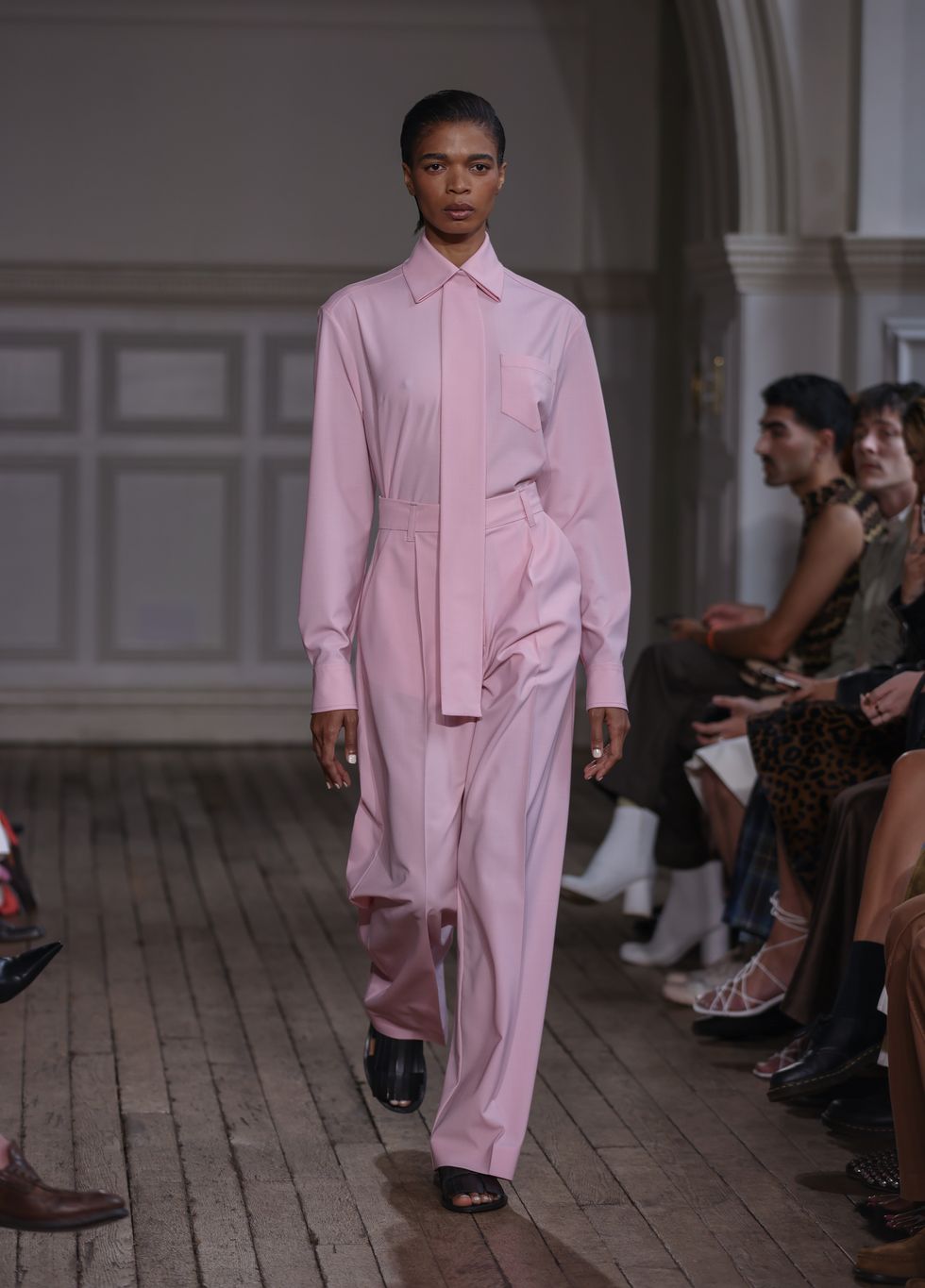 summer blouse trend