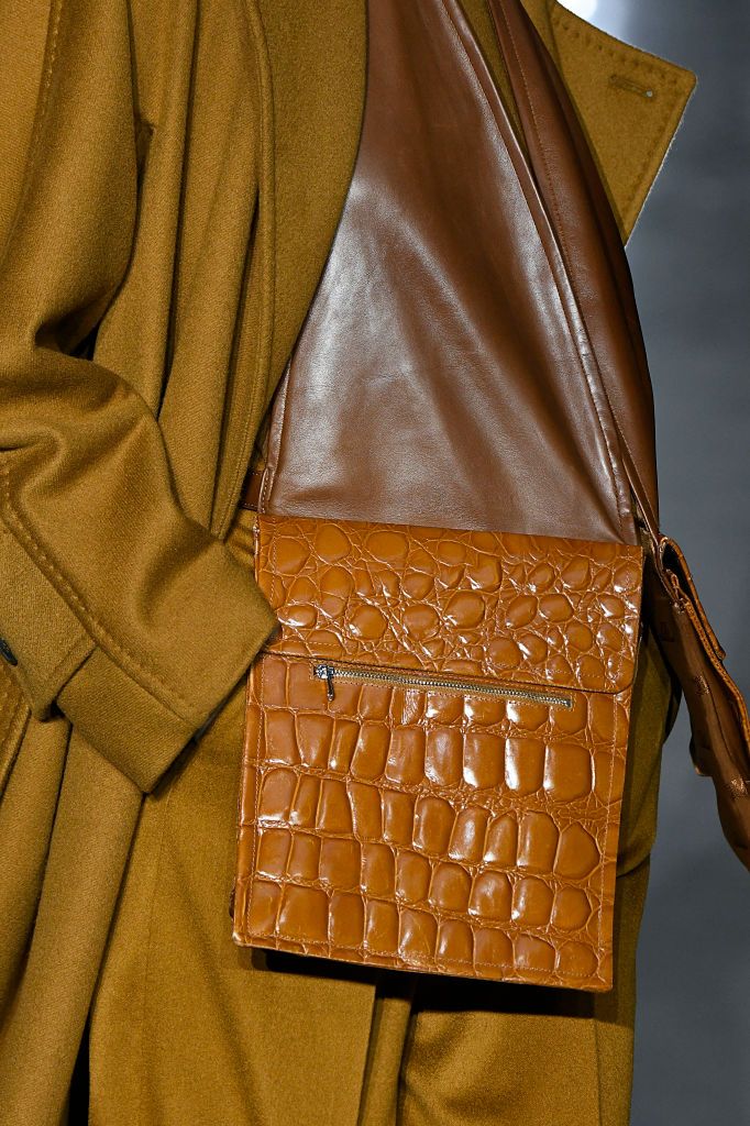 Crossbody bag clearance trends 2019