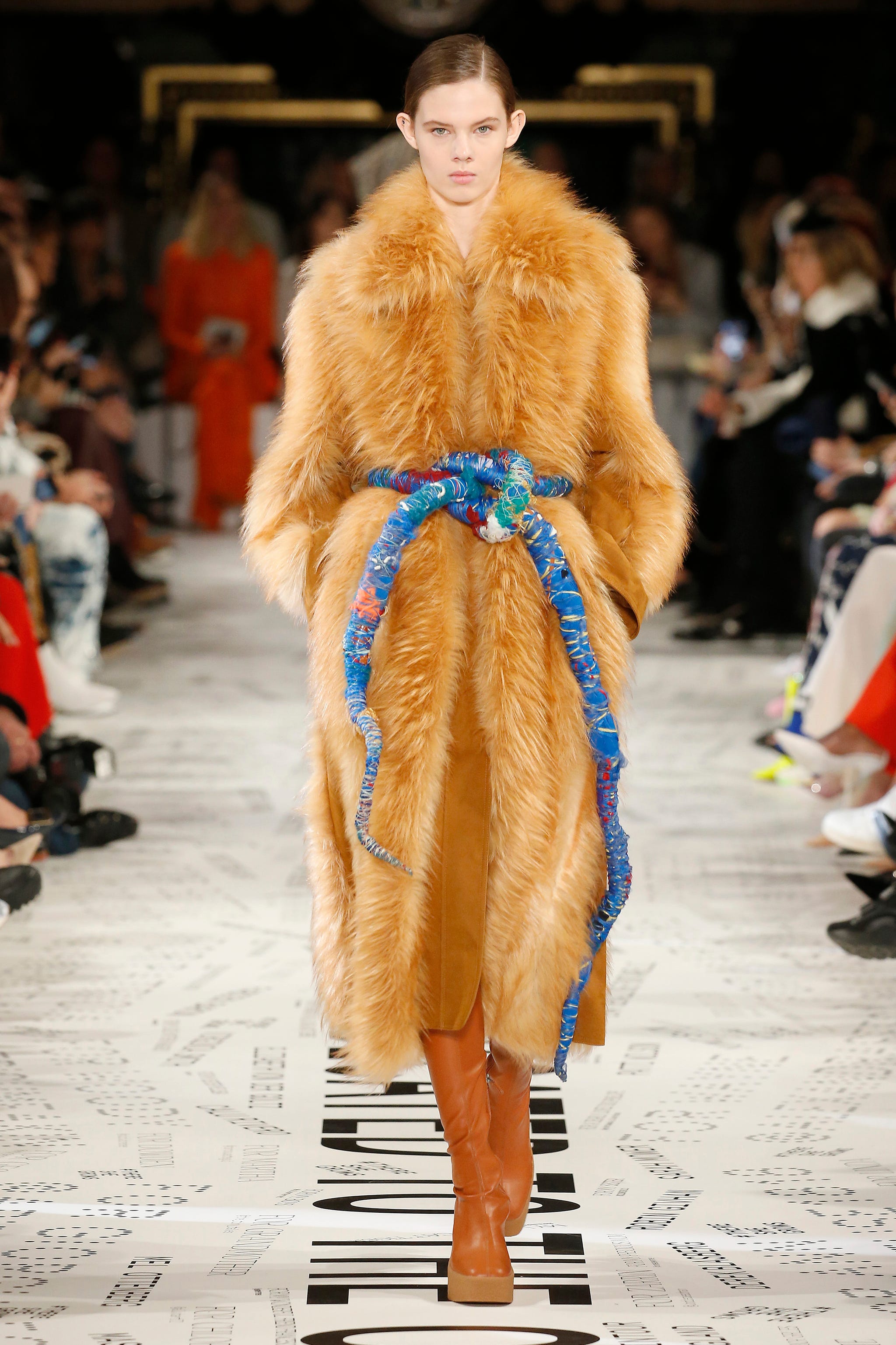 Fendi fur coat clearance 2019