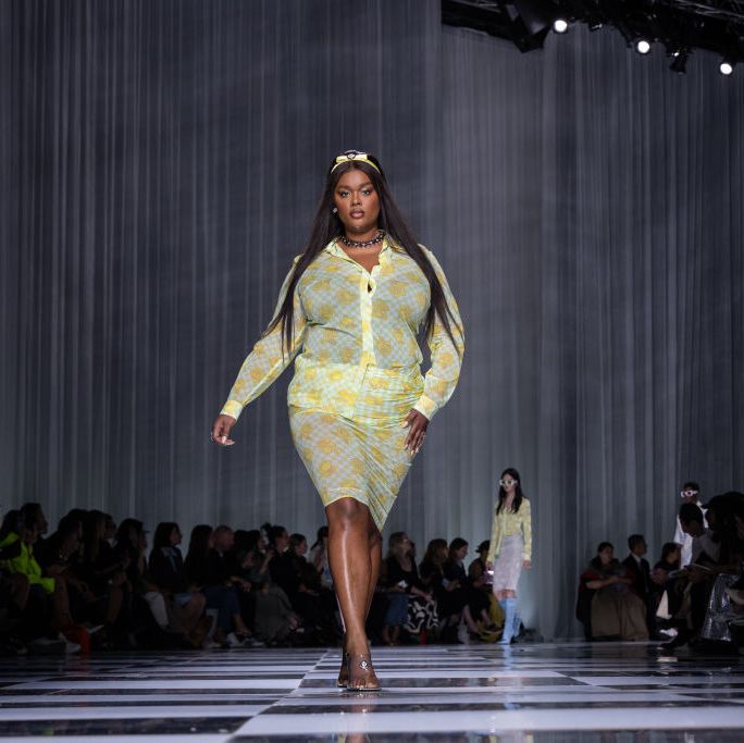 versace runway milan fashion week womenswear springsummer 2024