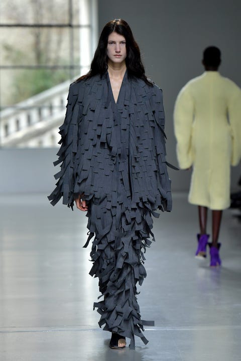 awake mode runway paris fashion week womenswear fall winter 2023 2024