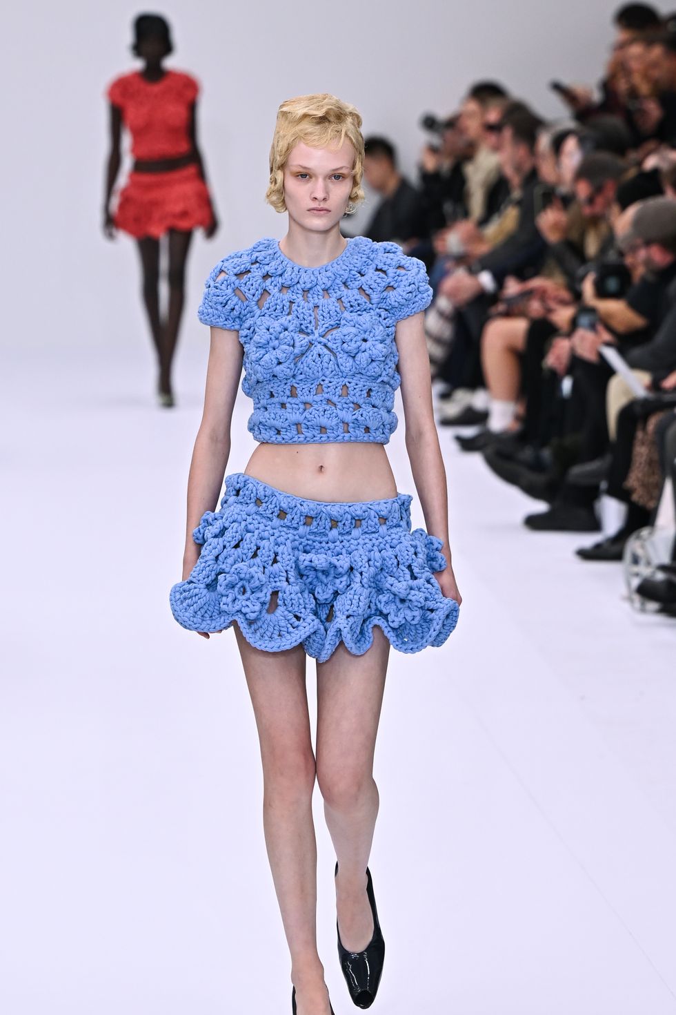 acne studios runway paris fashion week womenswear spring summer 2025