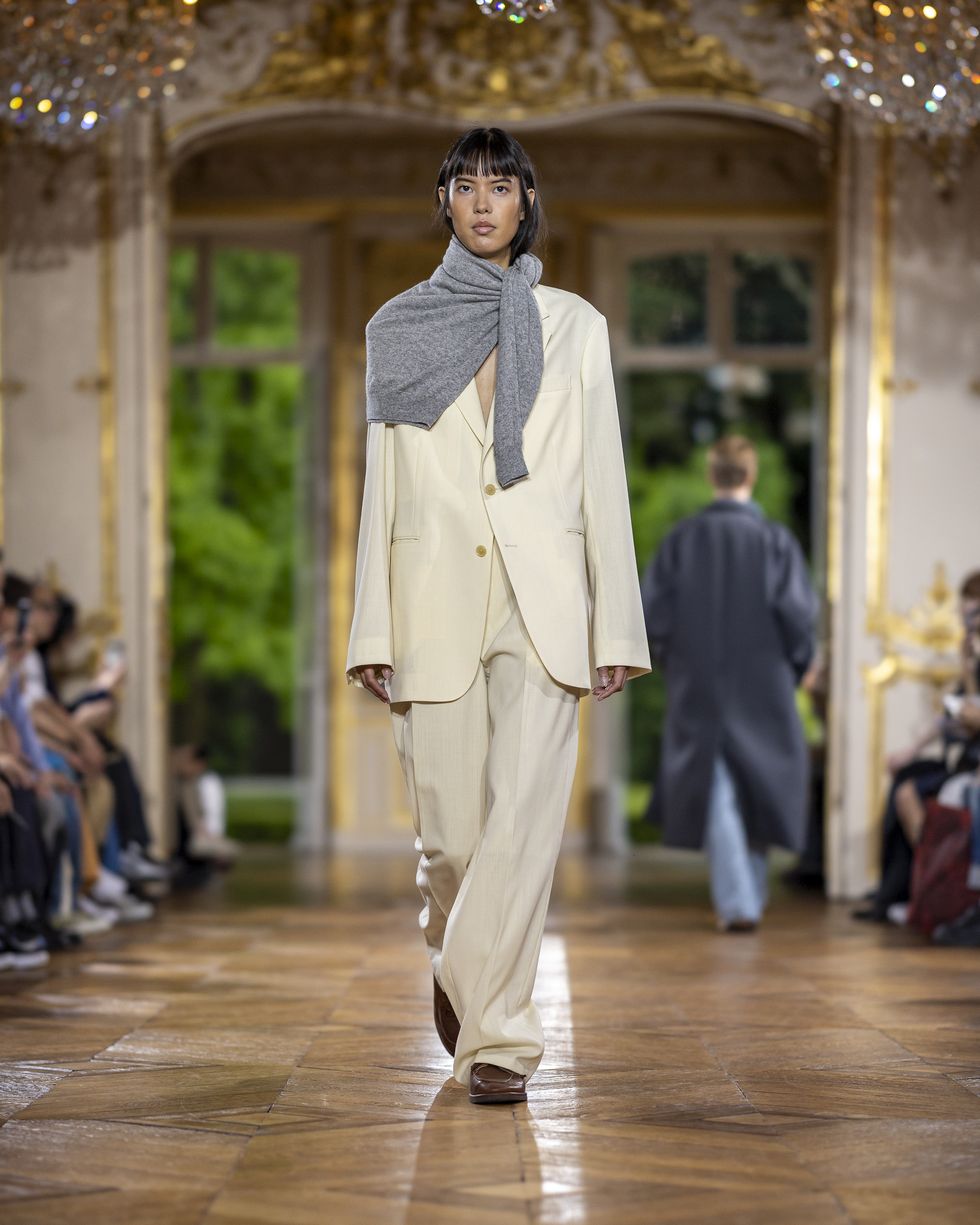 auralee : runway paris fashion week menswear spring/summer 2025