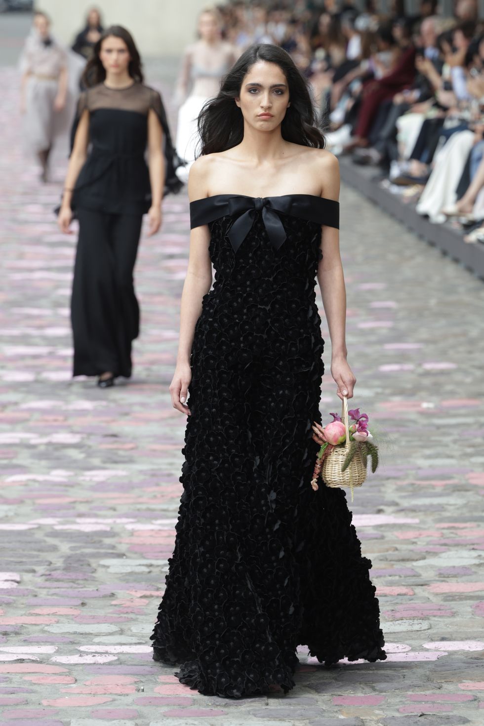 chanel runway paris fashion week haute couture fallwinter 20232024