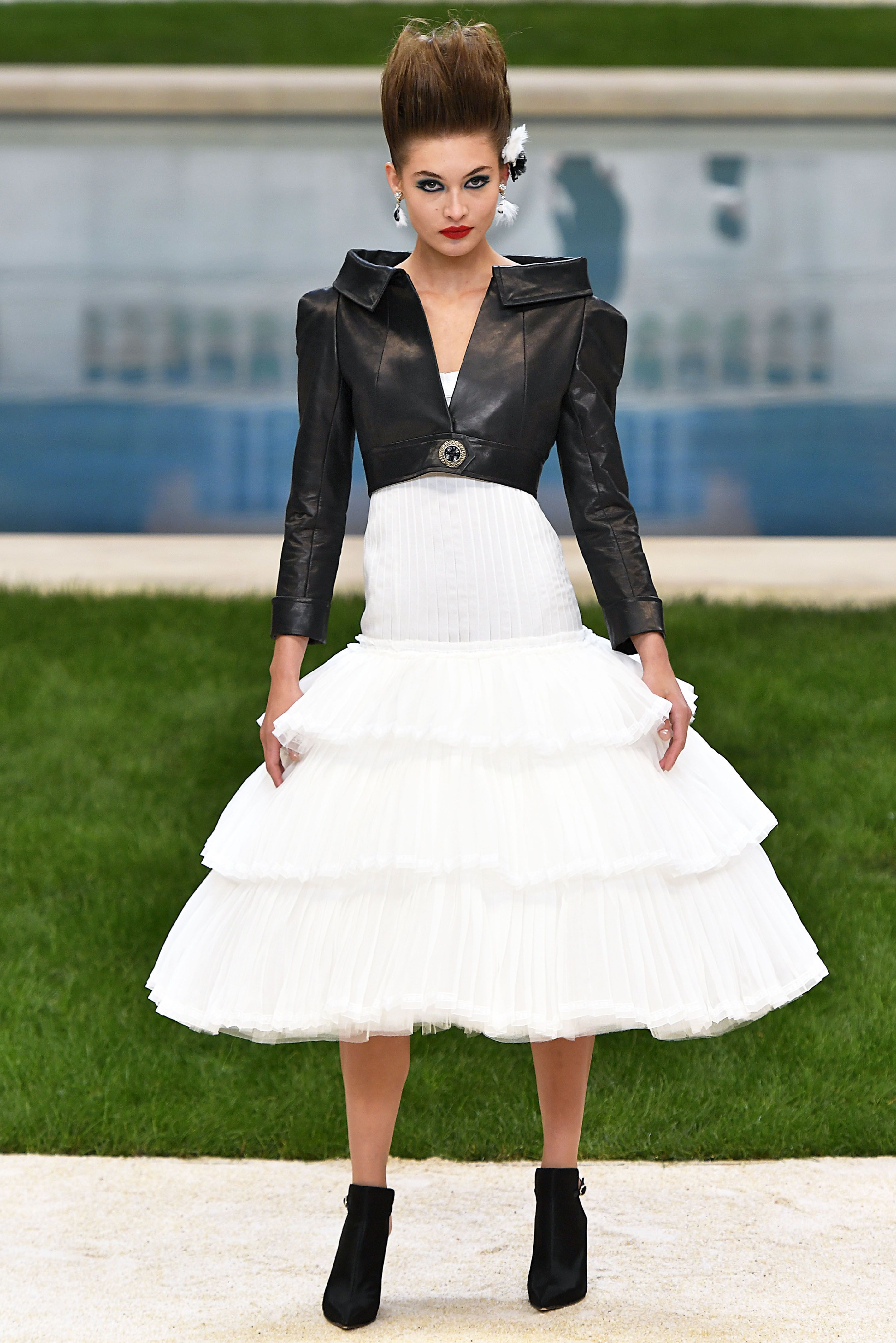 Chanel Haute Couture 2019 Collection - ELLE