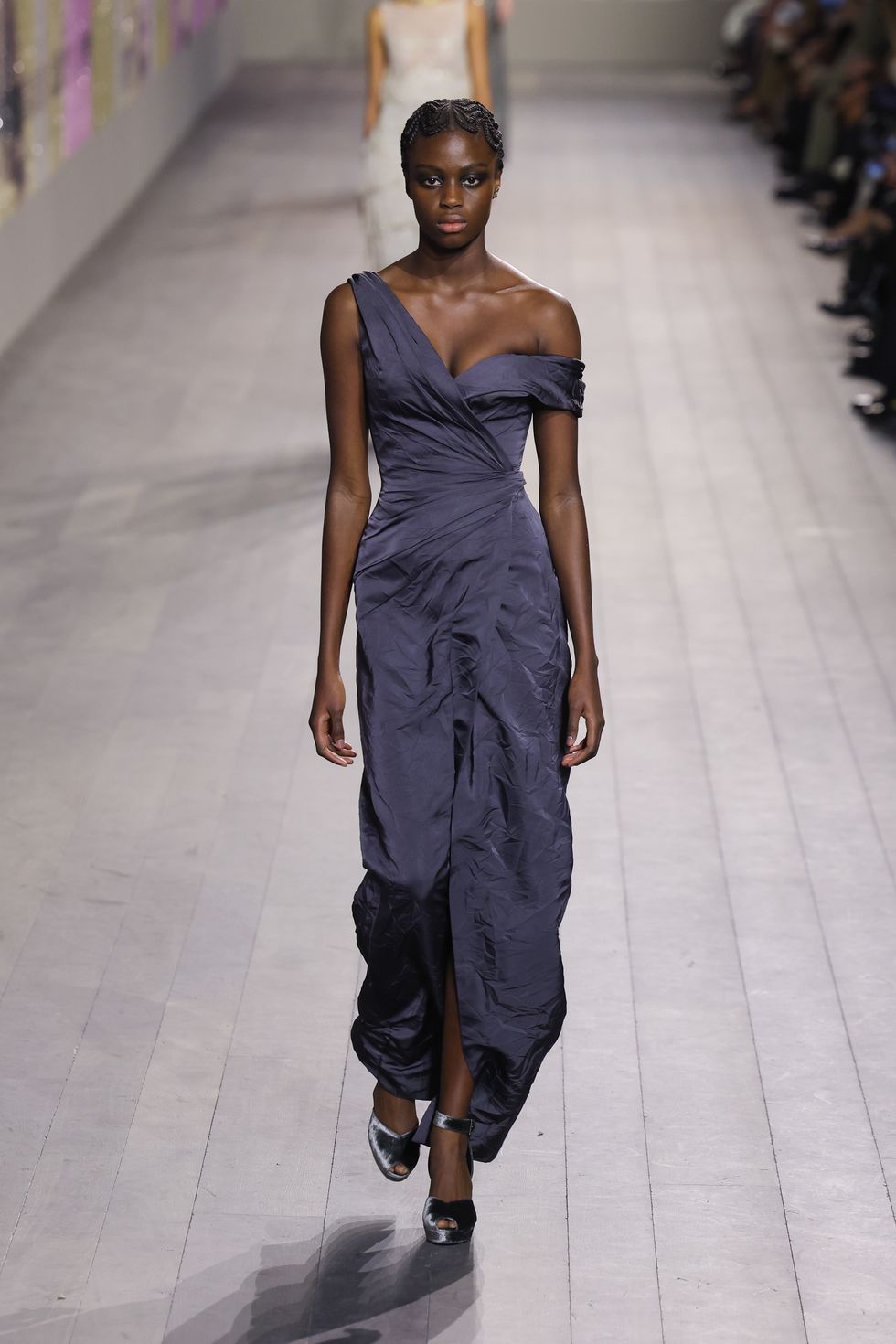 christian dior runway paris fashion week haute couture spring summer 2023