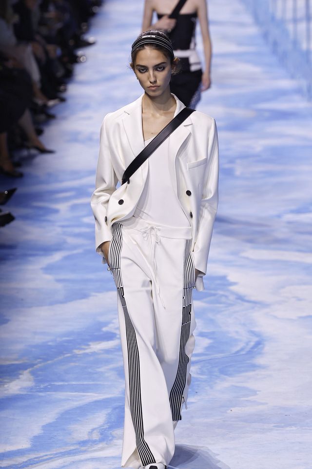 christian dior: runway paris fashion week womenswear spring summer 2025