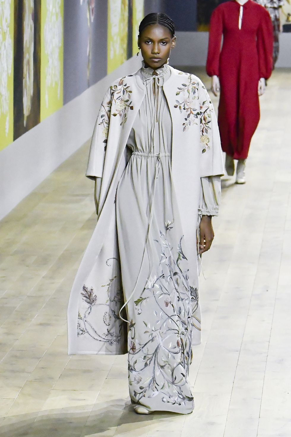 christian dior  runway  paris fashion week  haute couture fall winter 2022 2023