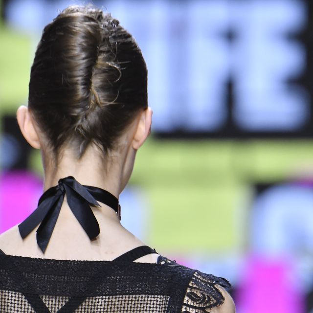 Kate Moss Just Brought Back This '90s Hair Trend on the Louis Vuitton  Runway
