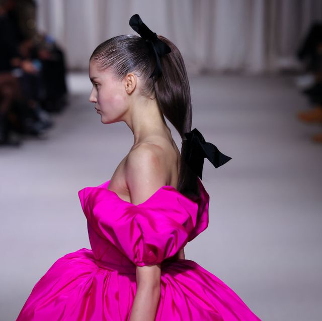giambattista valli  runway paris fashion week haute couture springsummer 2024