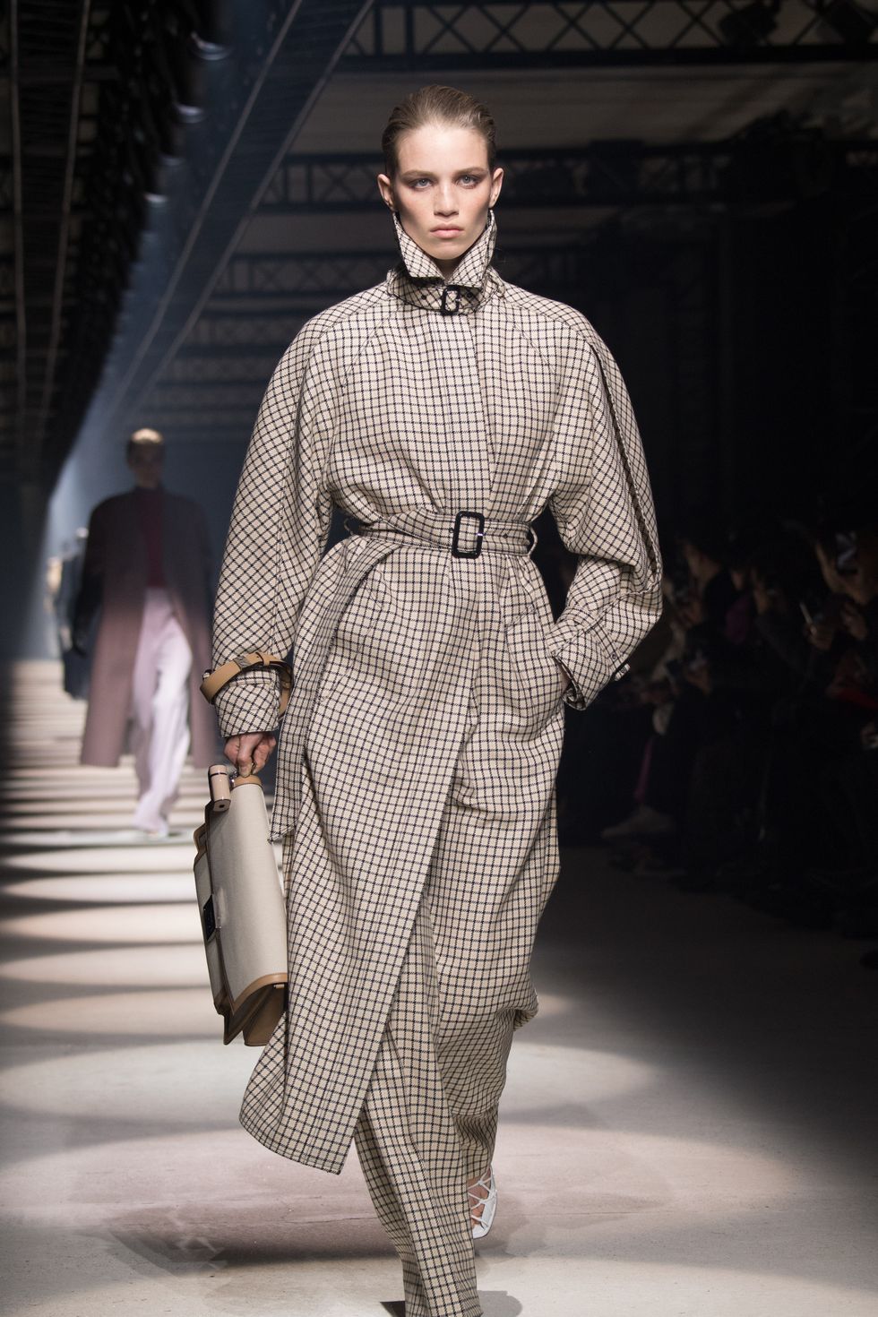 Givenchy : Runway - Paris Fashion Week Womenswear Fall/Winter 2020/2021