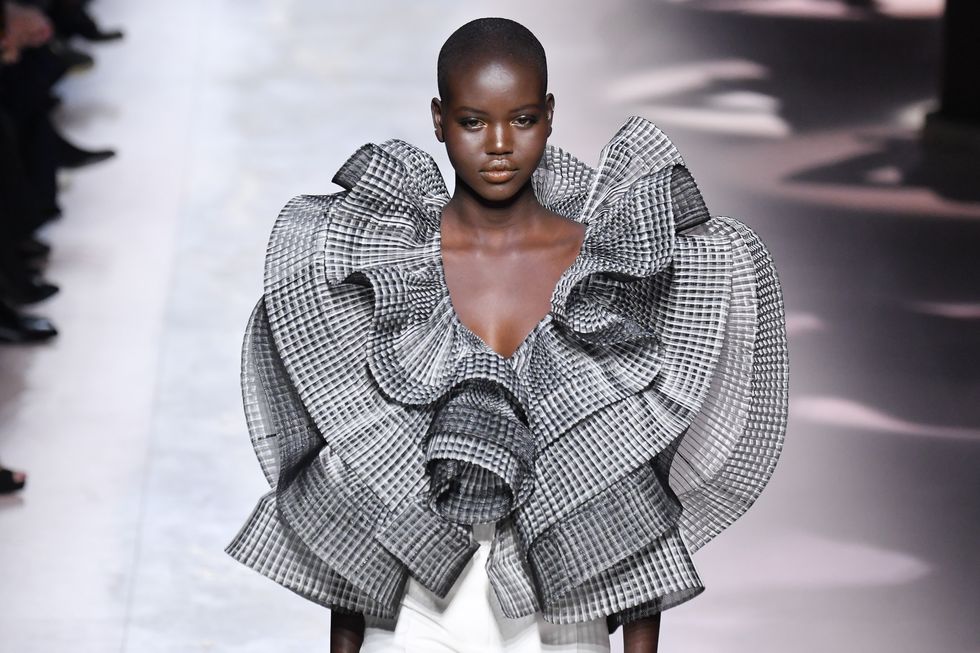 Givenchy : Runway - Paris Fashion Week - Haute Couture Spring/Summer 2020