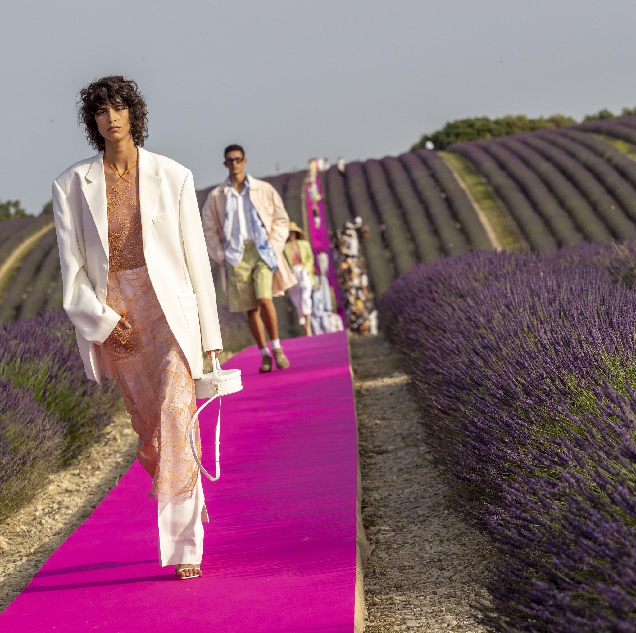 Jacquemus Spring 2019 Ready-to-Wear Collection