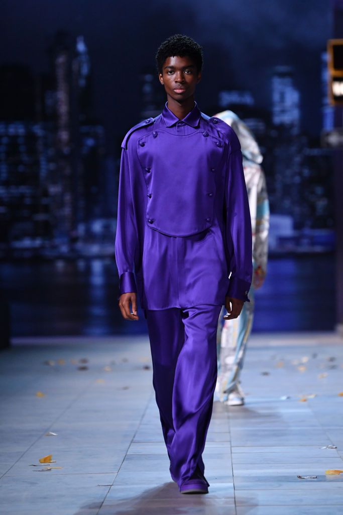 Virgil Abloh Louis Vuitton Fashion Show Invite - Michael Jackson Glo –  MODCLAIR