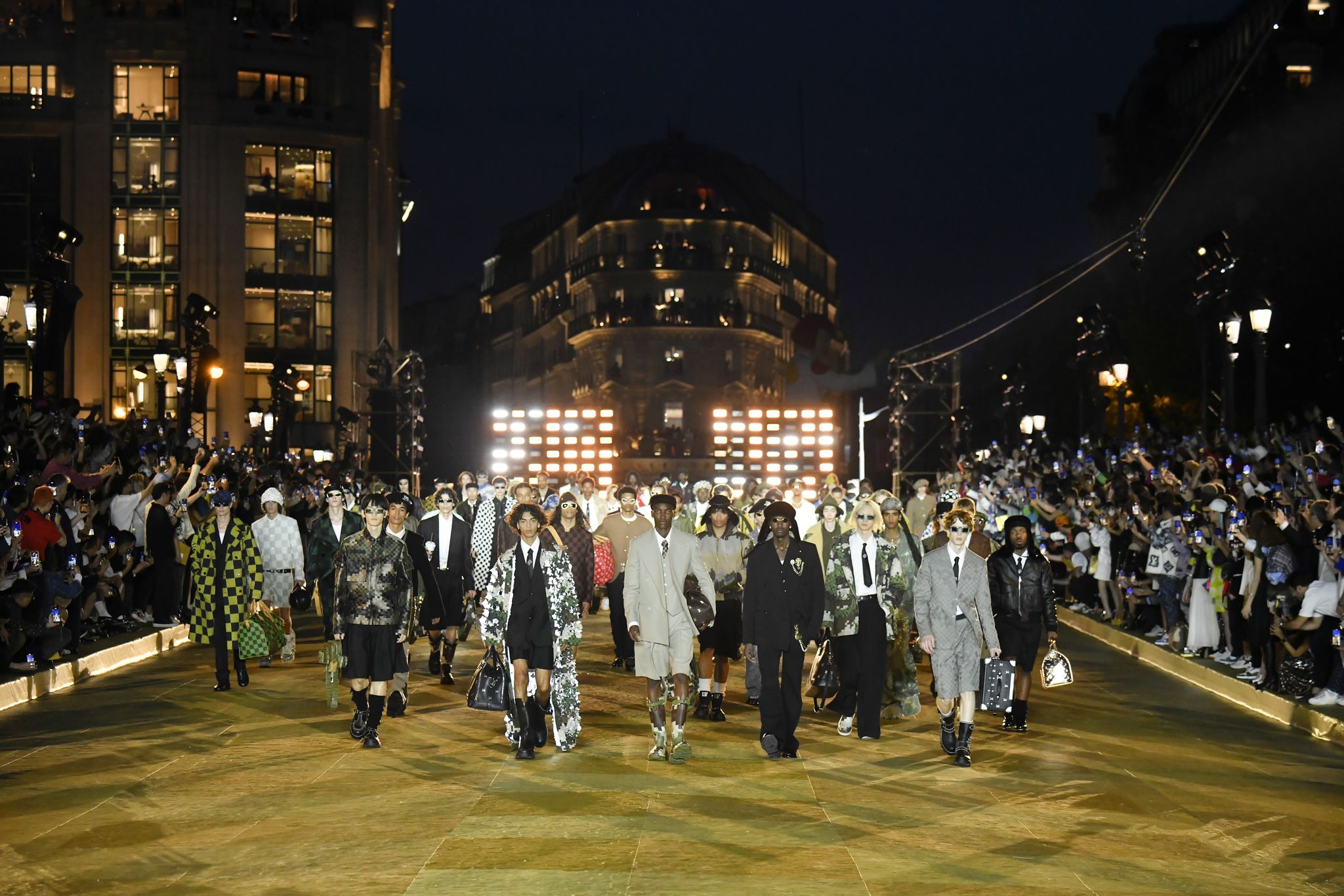 louis vuitton runway springsummer 2024 paris men fashion week