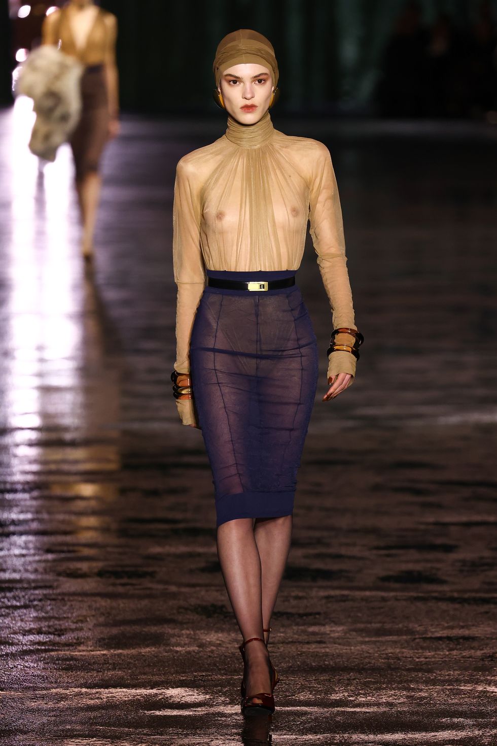 saint laurent  runway paris fashion week womenswear fallwinter 2024 2025
