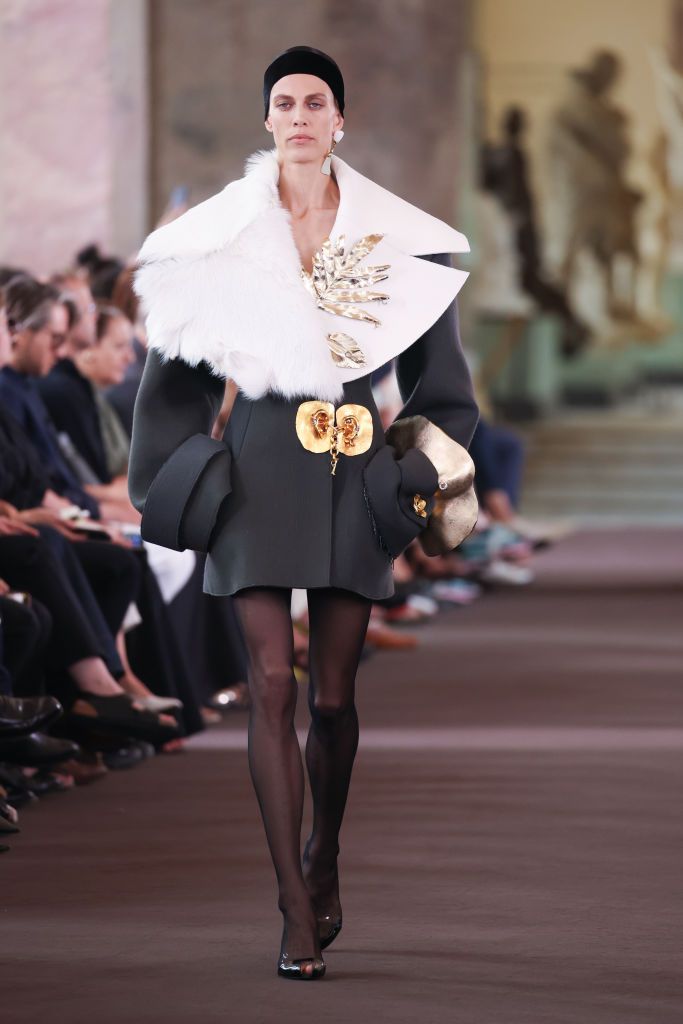 schiaparelli runway paris fashion week haute couture fallwinter 20232024