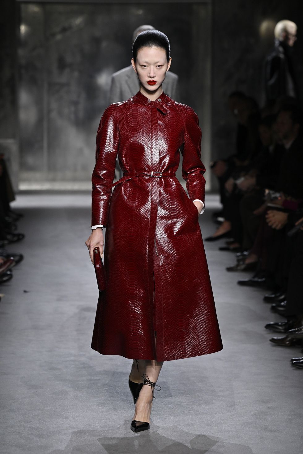 tom ford dÉfilÉ paris fashion week womenswear fall/winter 2025 2026
