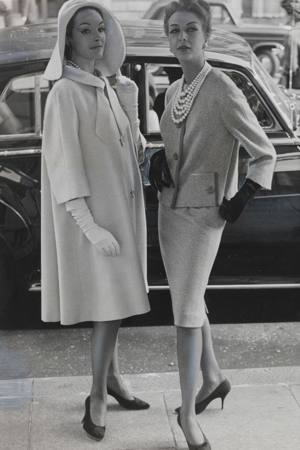 fashion, coats and costumes, 1961