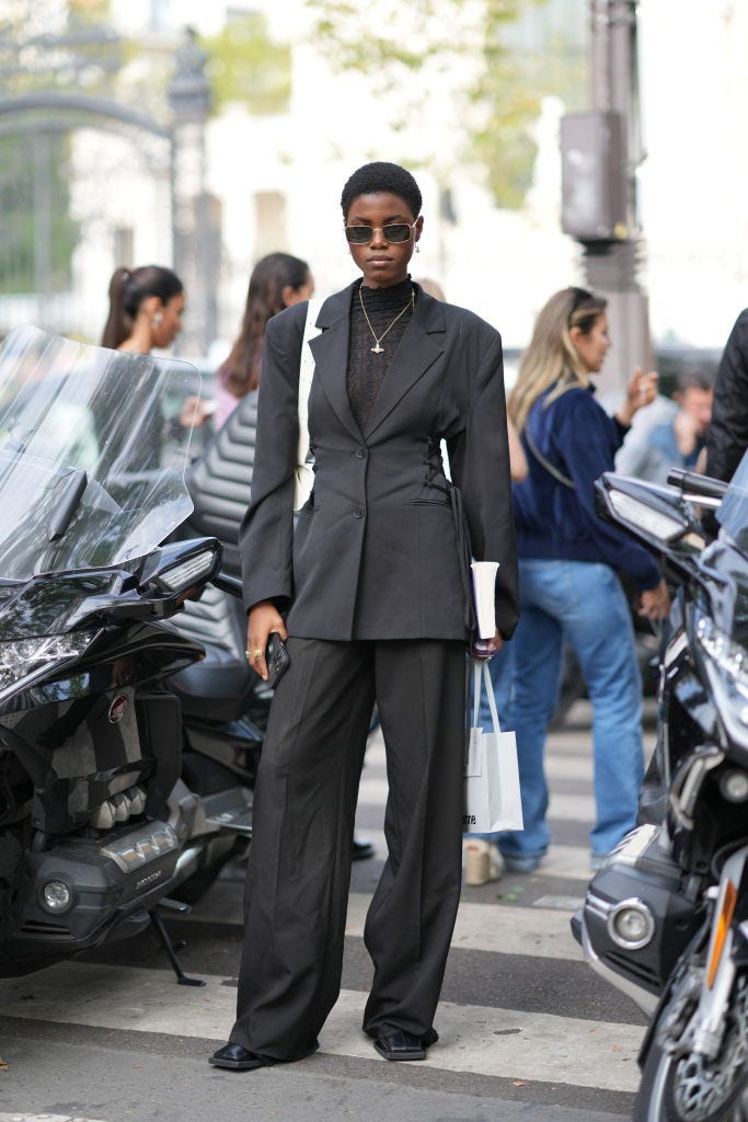 Top 12 Stylish and Warm Winter Work Outfits for Women in 2024