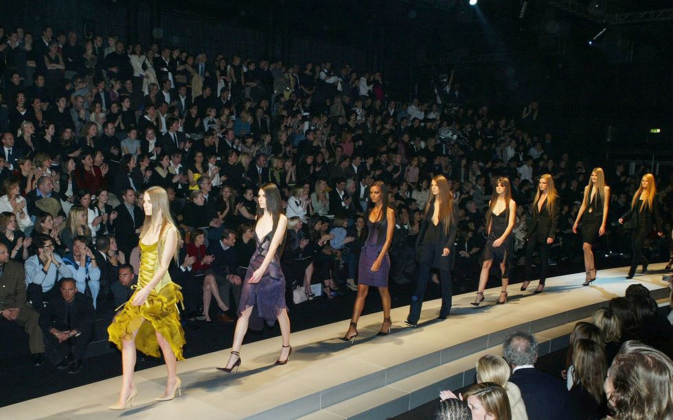 milan fashion week versace fall winter 2003/04 collection