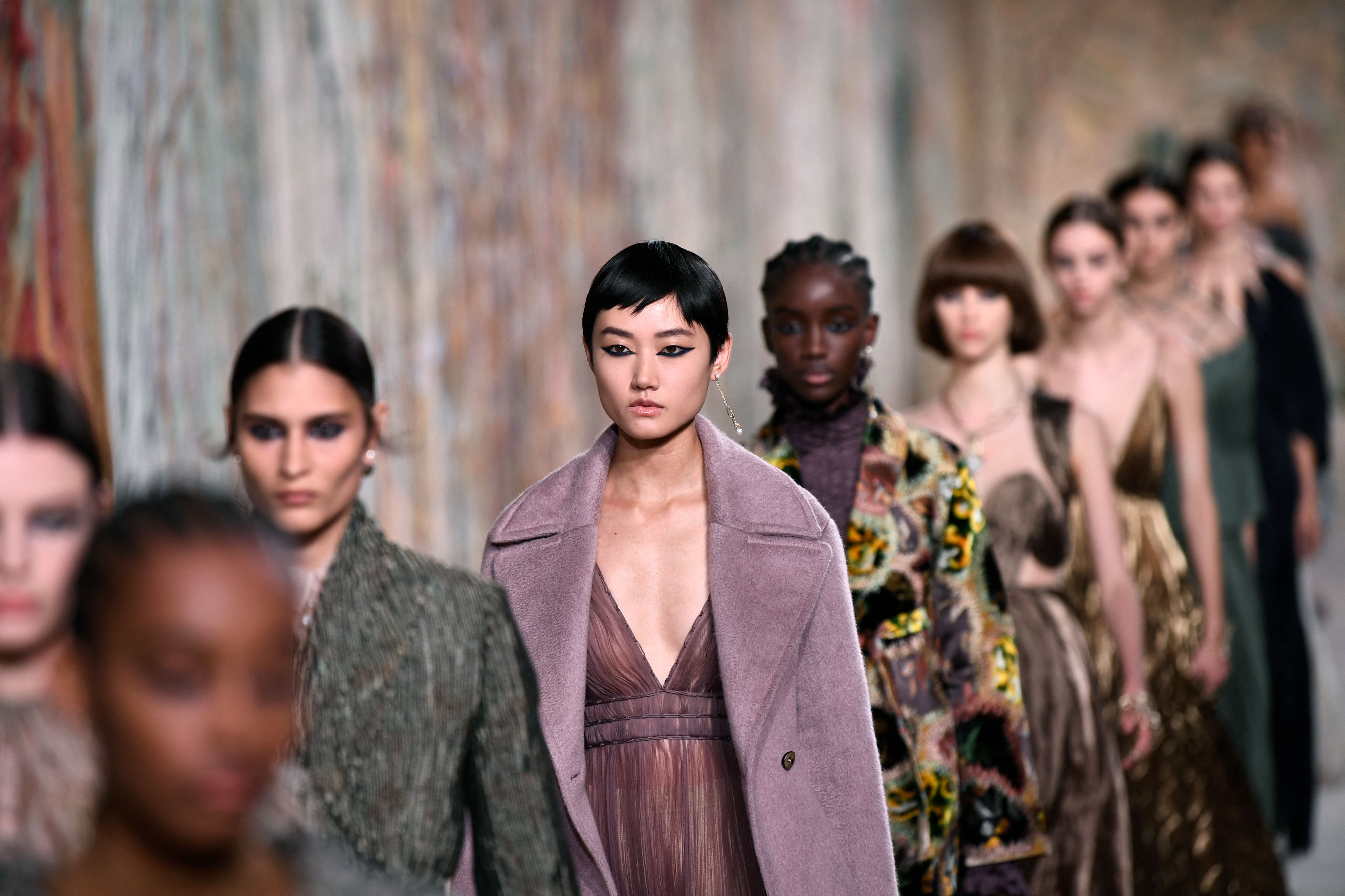The Best Trends from Fall 2021 Couture Week to Try Now