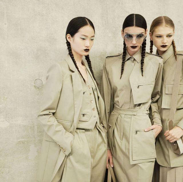https://hips.hearstapps.com/hmg-prod/images/models-prepare-backstage-for-max-mara-fashion-show-during-news-photo-1626119233.jpg?crop=0.669xw:1.00xh;0.296xw,0&resize=640:*