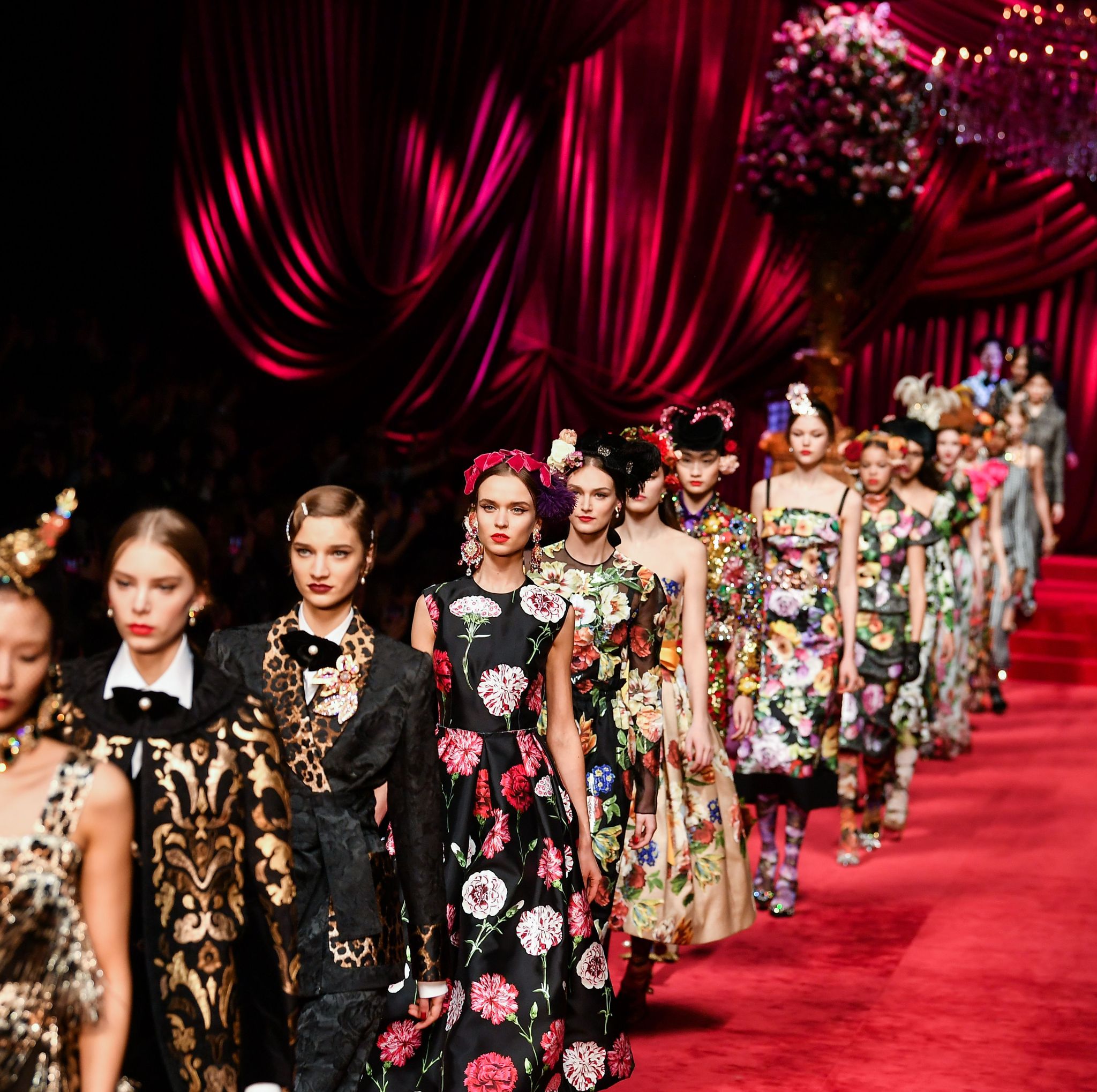 Dolce & Gabbana teams up support research coronavirus to with university