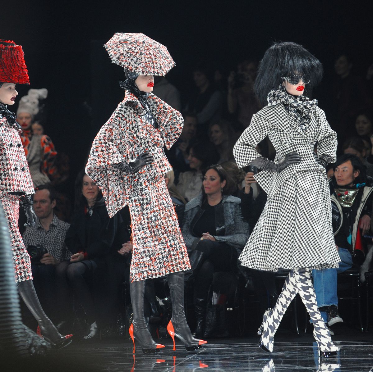 Alexander-McQueen Ready To Wear Fashion Show, Collection Fall