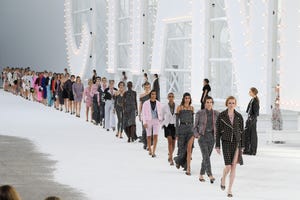 chanel  runway   paris fashion week   womenswear spring summer 2021