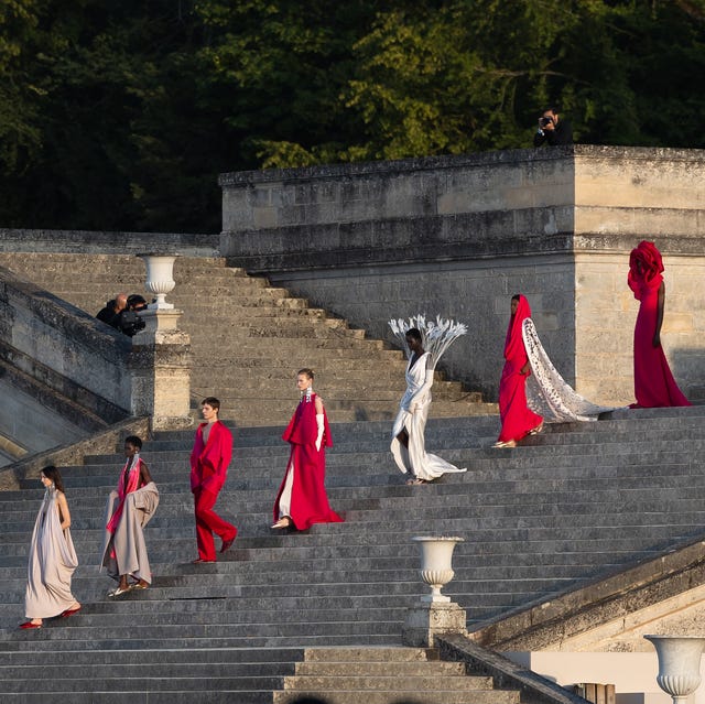 valentino runway paris fashion week haute couture fallwinter 20232024