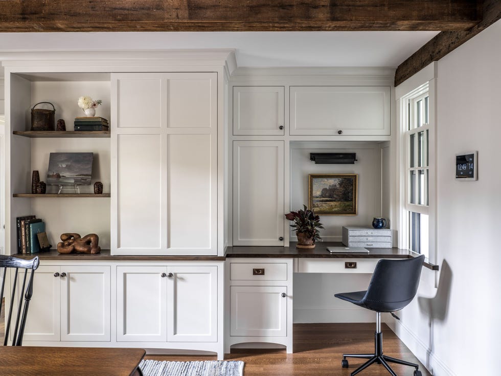 Modern Heritage Designs a Timeless Kitchen with a Deck