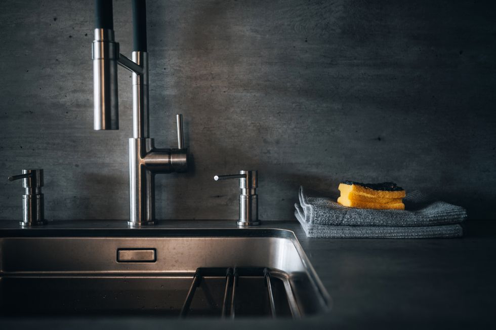 modern kitchen faucet and sink