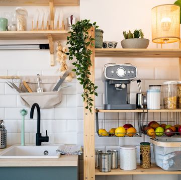 cocina moderna ordenada