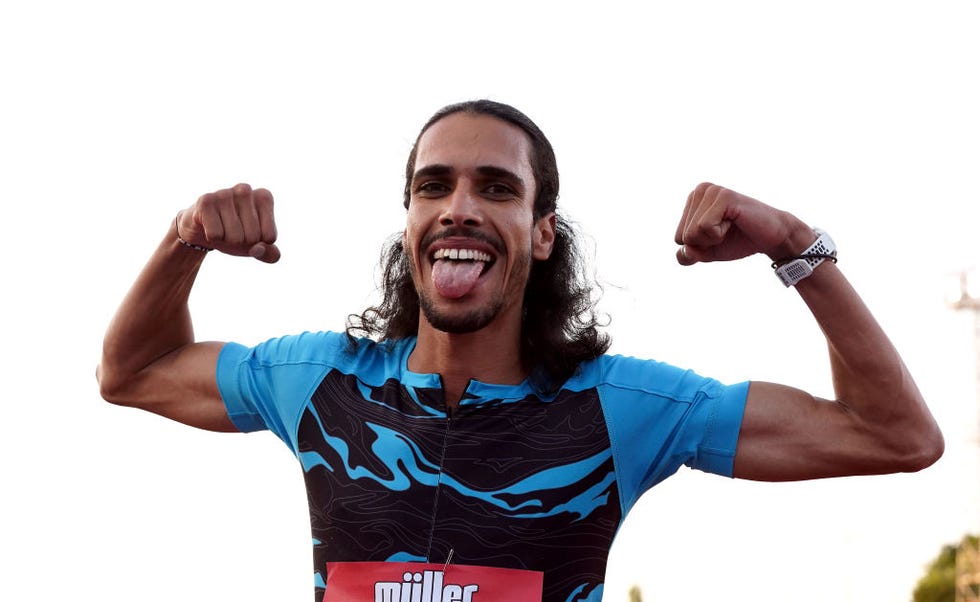 mohamed katir celebra una victoria en la diamond league