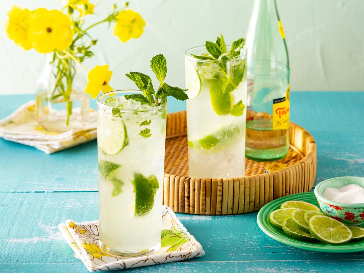 Easy Mojito Recipe (Made with 5-Ingredients!!!) - Platings + Pairings