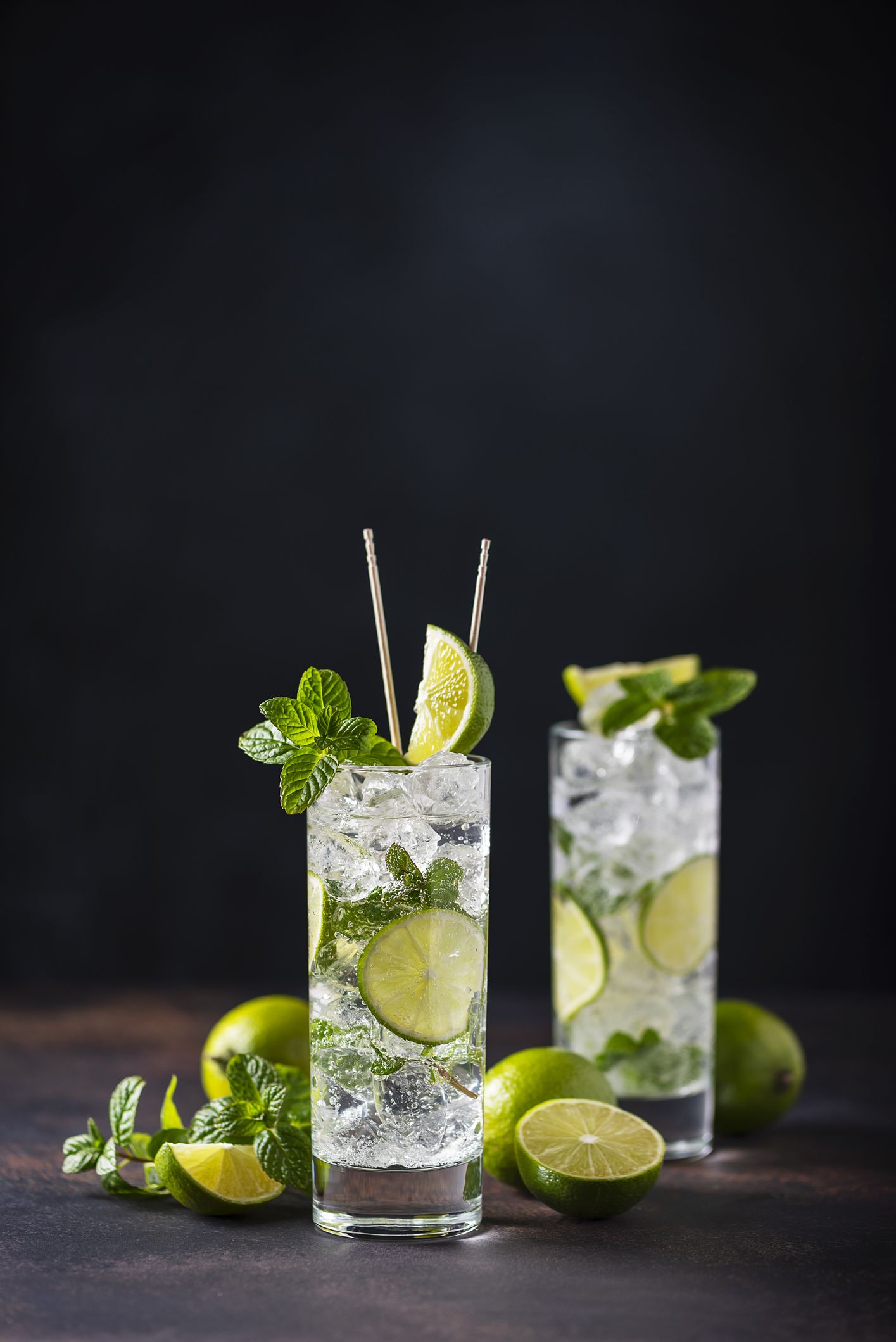 mojito with lime, mint  and ice