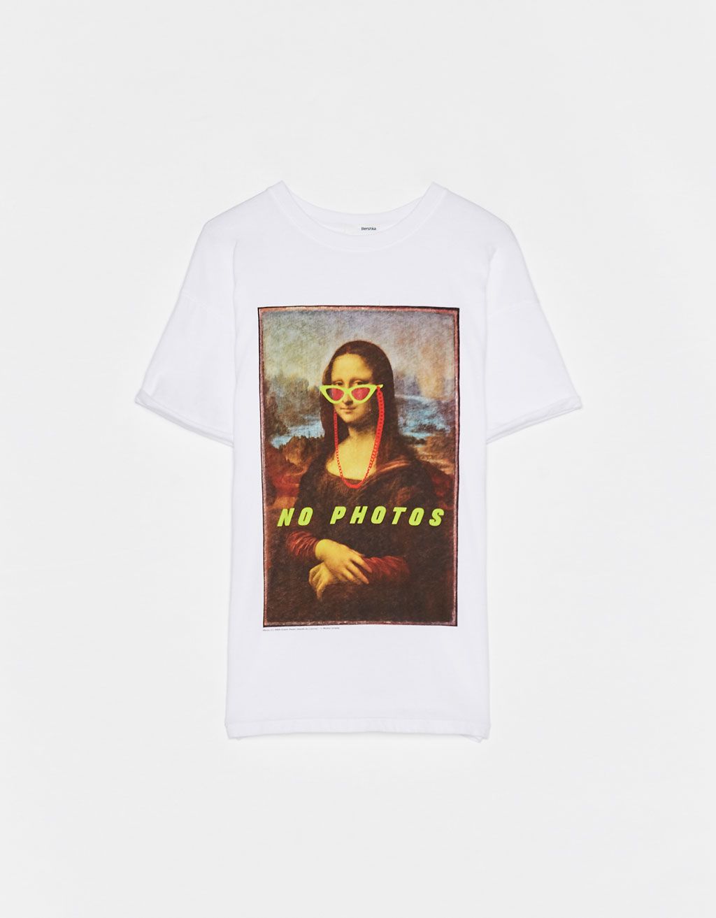 Camiseta mona lisa stradivarius online